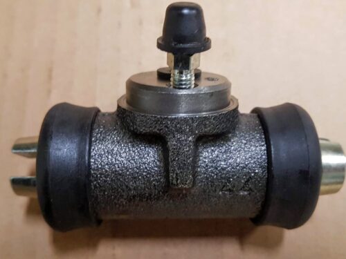 131611057 Brake cylinder