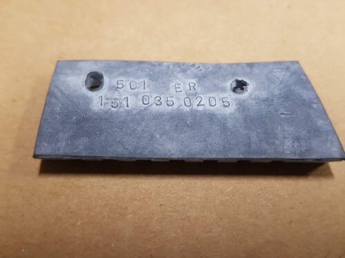 151871409B Sealing strip main bow