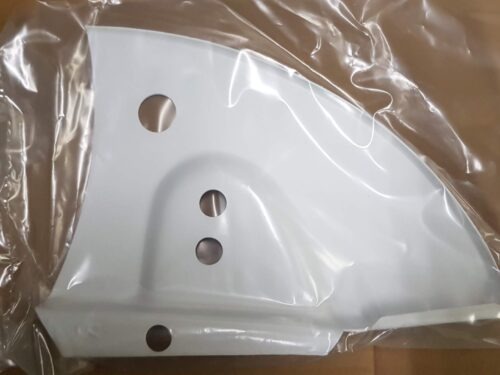 151871198E581 Hinge cover right