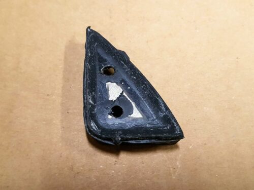 151871204 Seal header bow