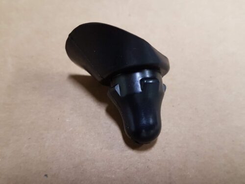 151871373A Hood pin bush