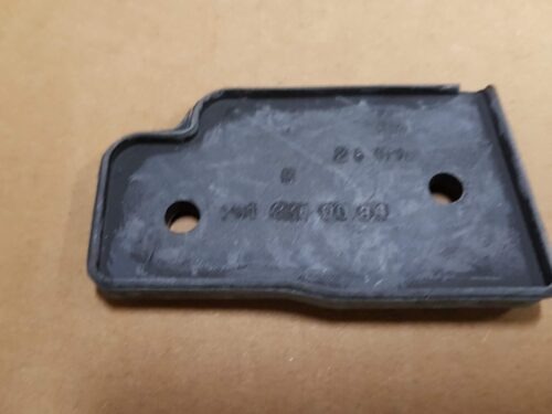151871416 Hood frame base seal