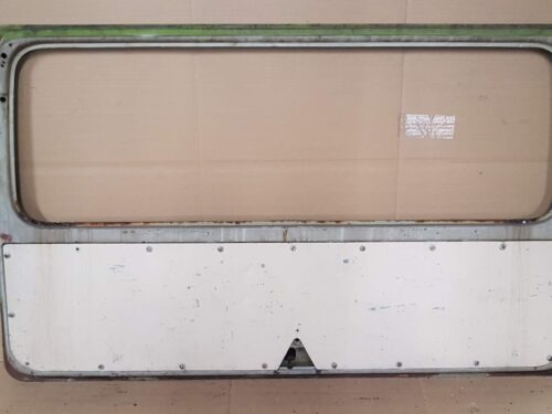 211829105AD Rear panel lid