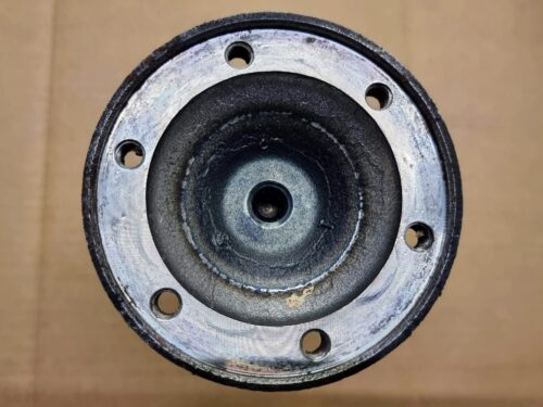211501265 Wheel shaft