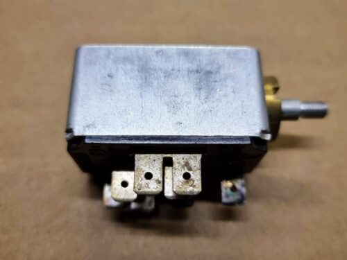 311941531A Headlamp switch