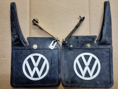 311821805D Mud flaps set