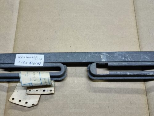 151837572D Lift channel door window