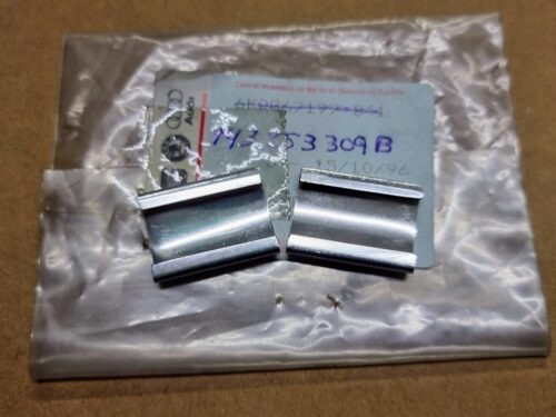 143853309B Trim molding sleeve