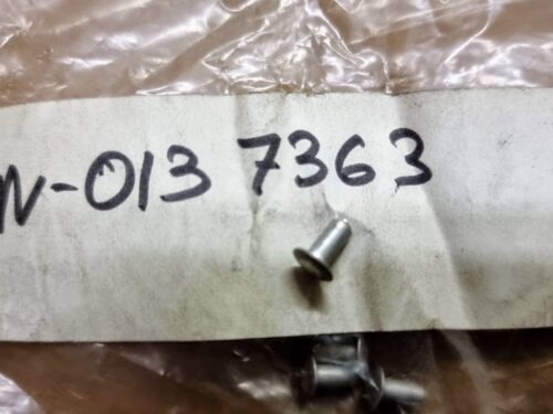 N0137363 Rivet fastener