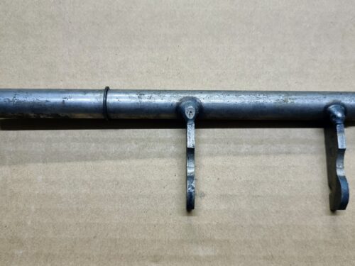 002141701A Operating shaft