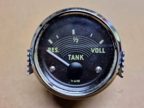 271919031B Fuel gauge