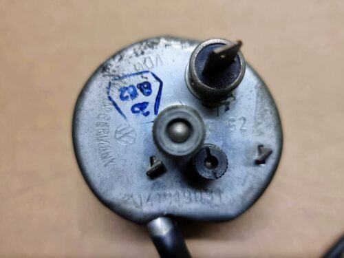 141919029 Fuel gauge