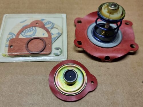 311198555 Gasket set