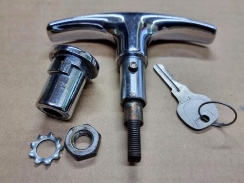 113827571B Handle with escutcheon, lockable