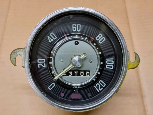 111957021A VDO Speedometer 120km/h