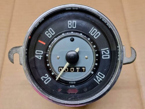 113957021C Speedometer 140km/h