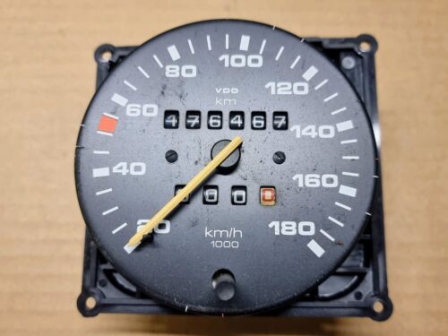 251957055BL Speedometer W1000