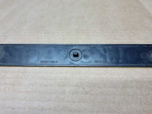 171853685A Sign “VOLKSWAGEN”