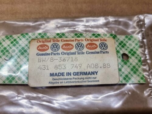 431853749A Sign "GL"