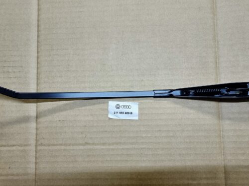 211955409B Wiper arm