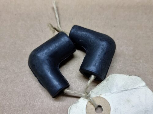 021129637A Rubber elbow