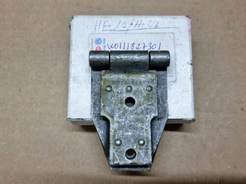 111827301 Hood hinge