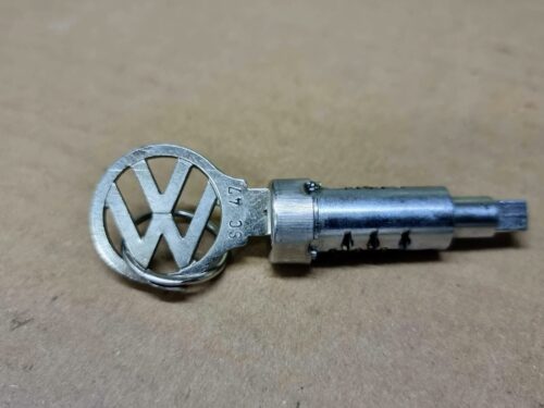 113837217B S73 Lock cylinder