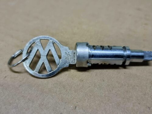 113837217B S73 Lock cylinder