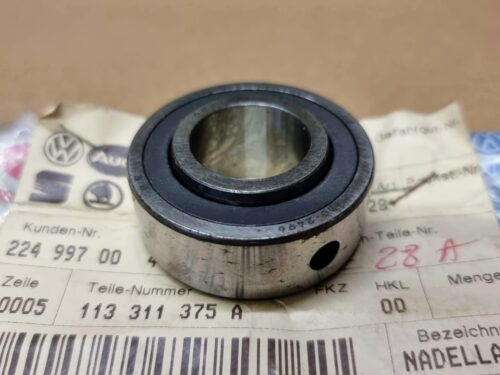 113311375A Needle bearing