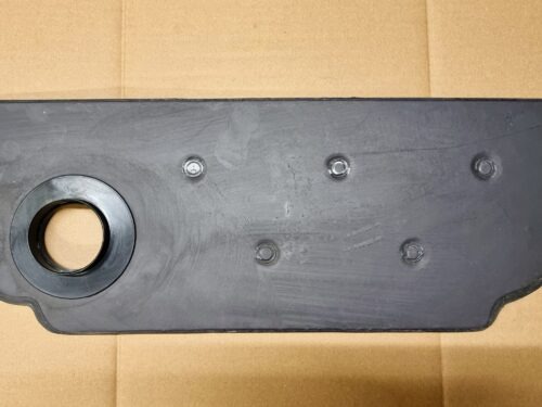 113863375D 77V Kick panel, left