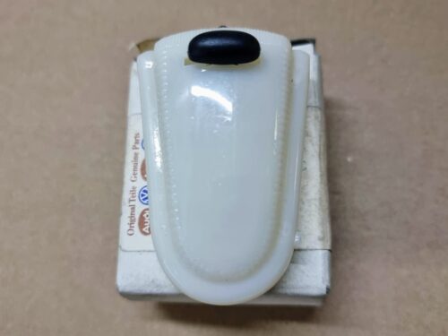 151947111C Interior light