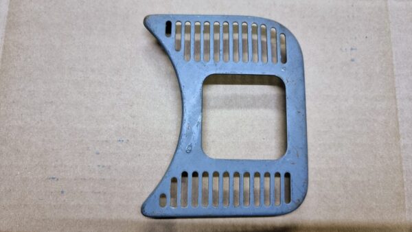 NOS 113857227A Grille, right