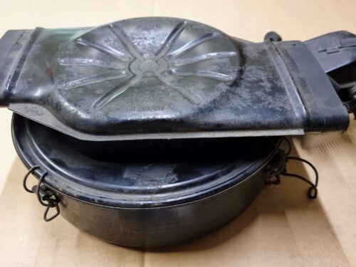 NOS 021129607C Air cleaner, oil bath