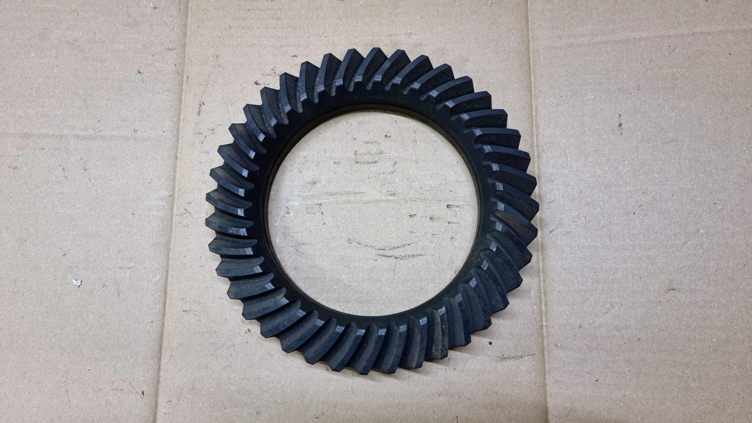 NOS 281525143C Crown wheel 40, no pinion
