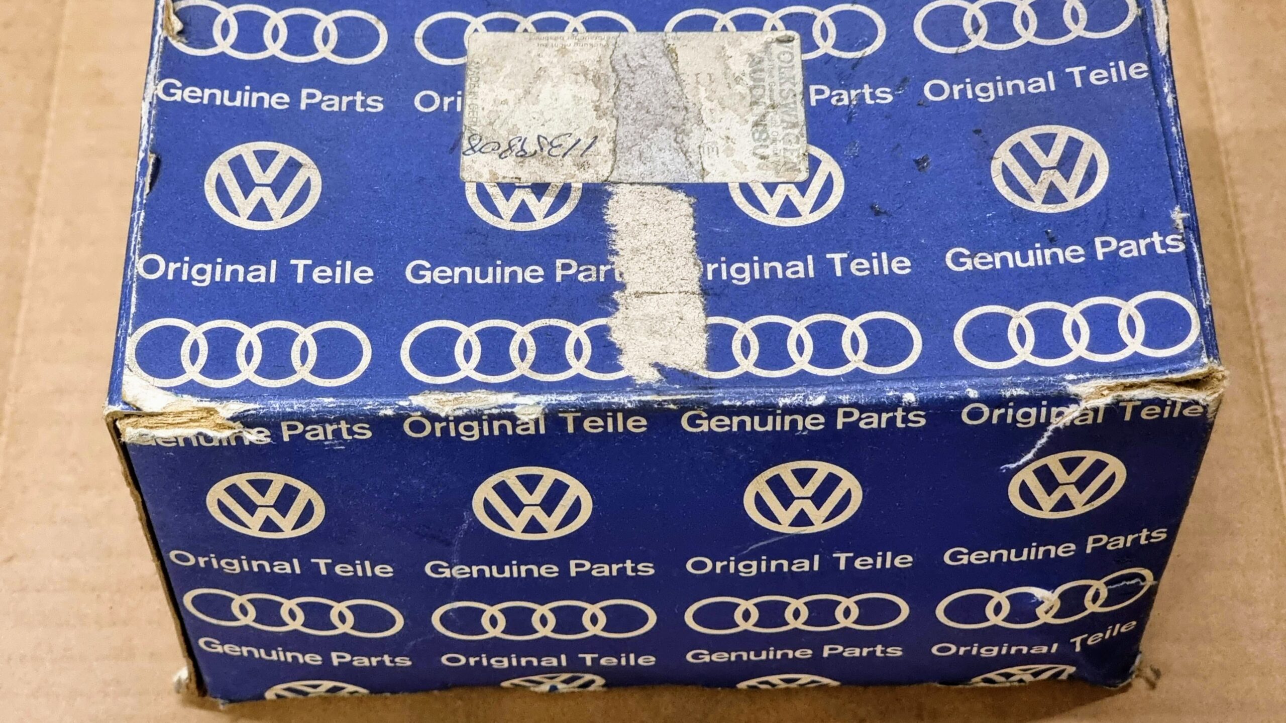 NOS 113598081 Set of differential pinions
