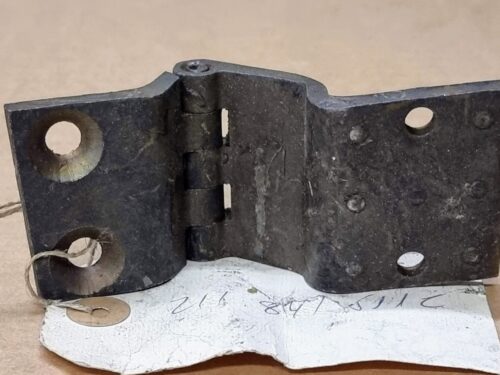 NOS 211841511C Hinge, door wings