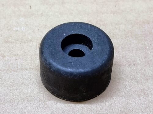 NOS 261871135A Rubber buffer