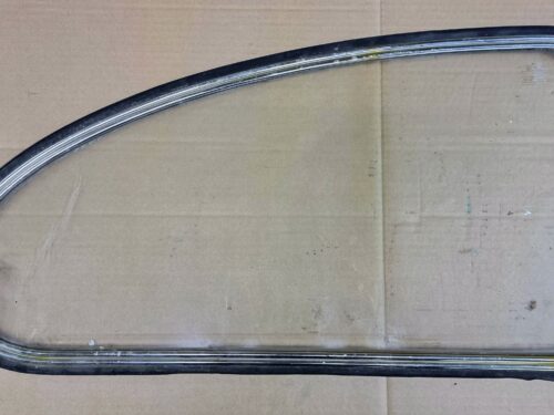 USED 113847042A Hinged quarter window, right
