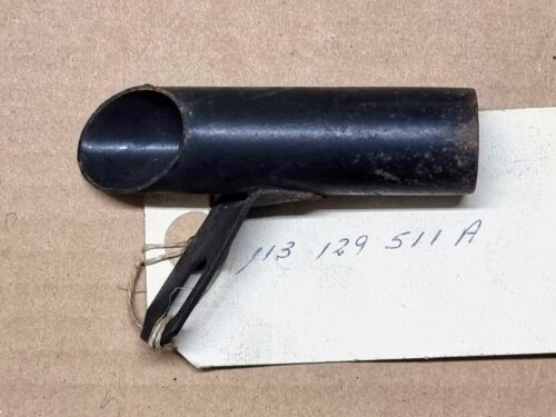 NOS 113129511A Warm air adaptor pipe, left