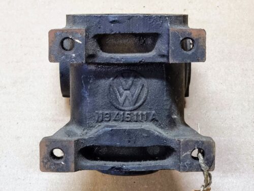 NOS 113415105A Case, steering gear