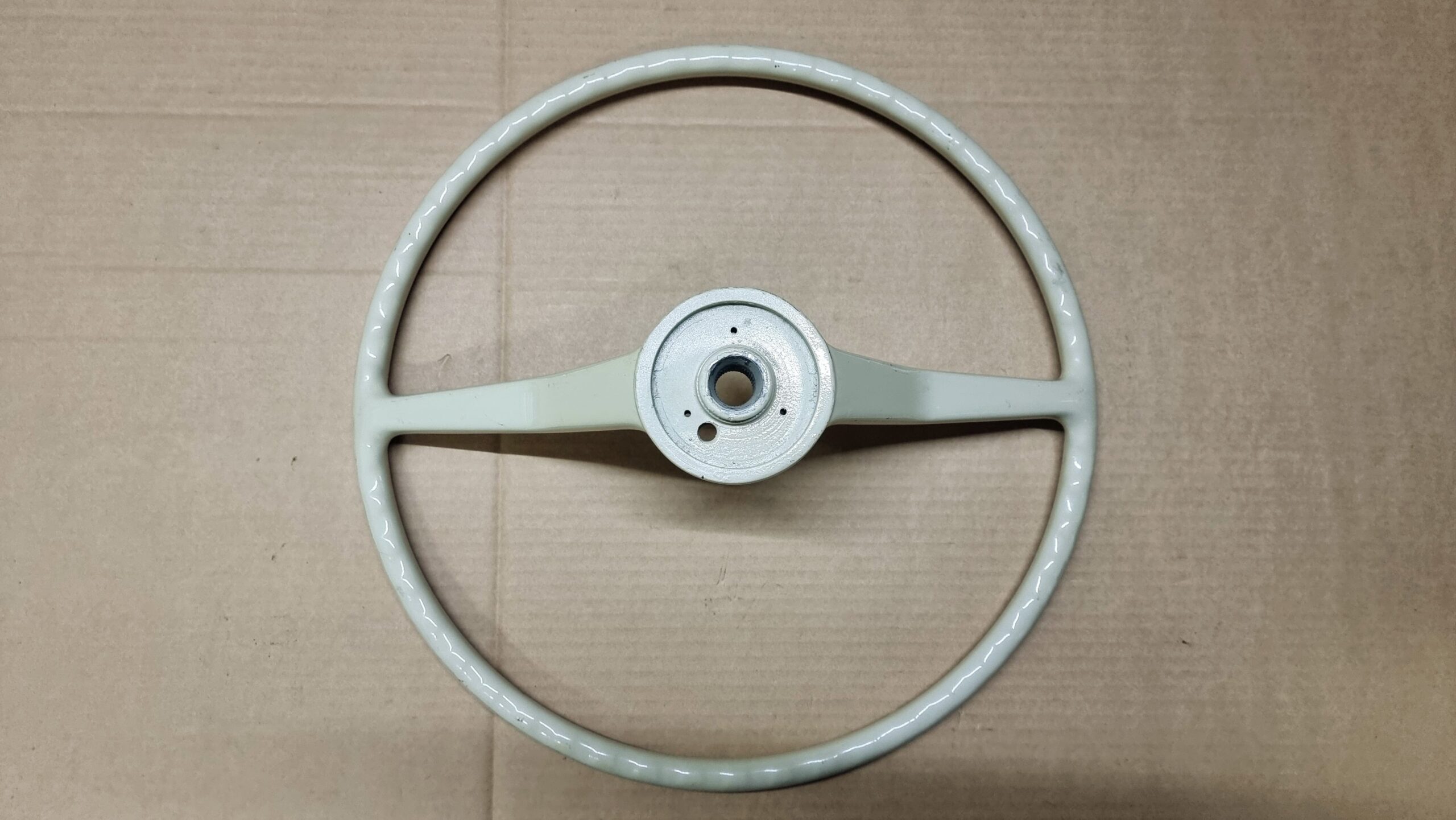 USED 111415651F Steering wheel, silver beige