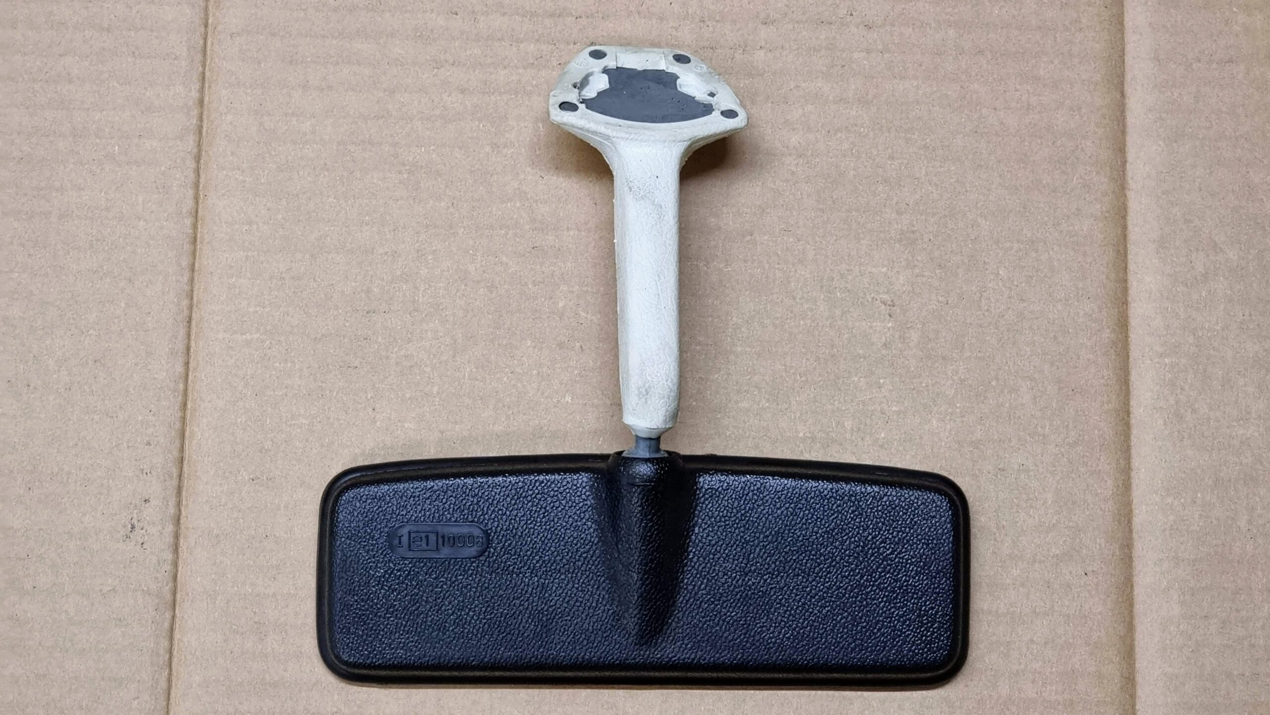 NOS 211857501A Rear view mirror, inner