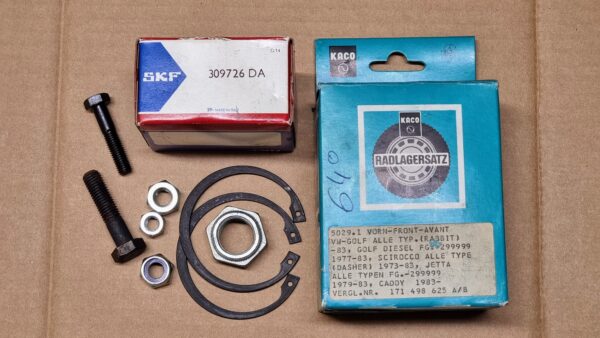 NOS 171498625D Wheel bearing kit