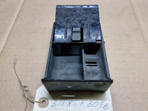 NOS 311857309B Ashtray, front