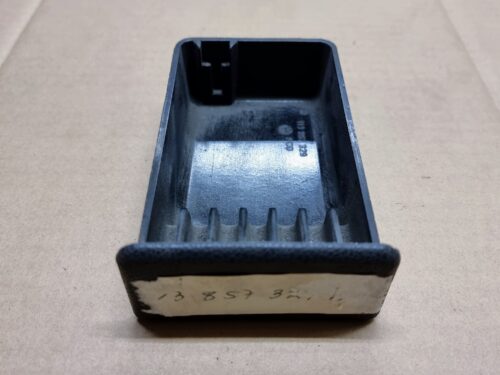 NOS 113857329 Ashtray, front
