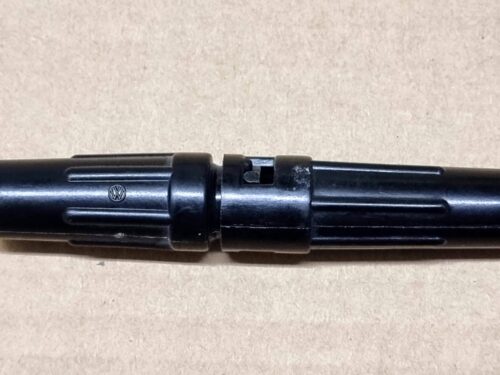 NOS 111937091A Connector with fuse 8