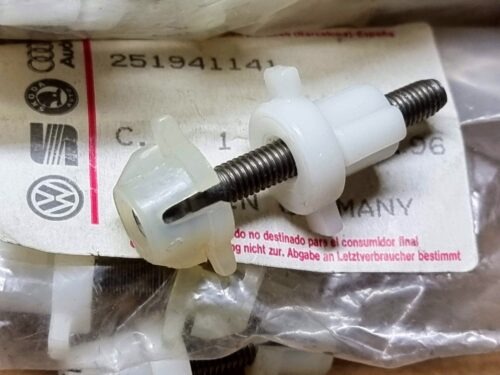 NOS 251941141 Adjusting screw, round headlamp