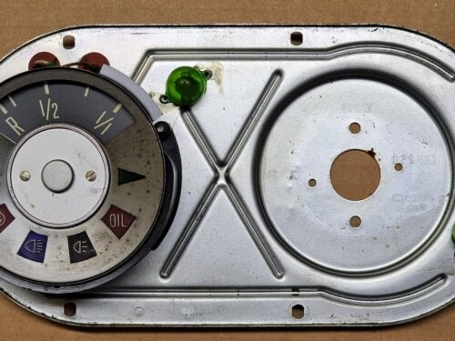 USED 211957063 Fuel gauge set