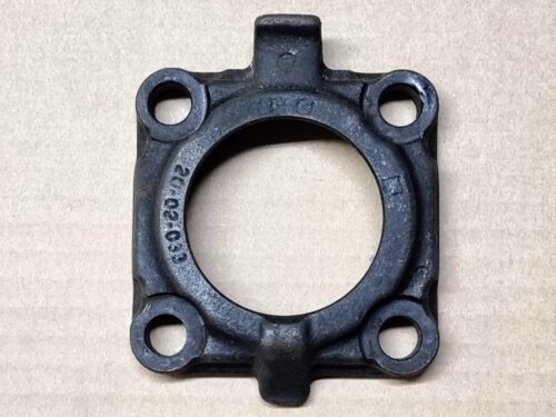 NOS 211501311B Cover, rear wheel bearing