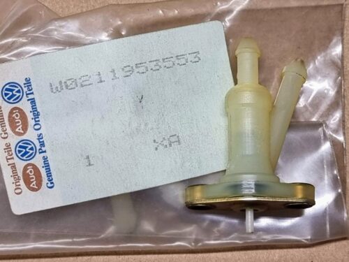 NOS 211953553 Valve, windshield washer